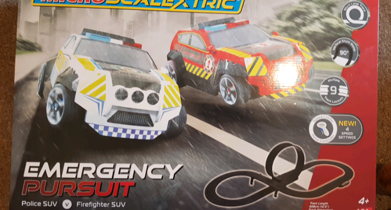 scalextric emergency pursuit